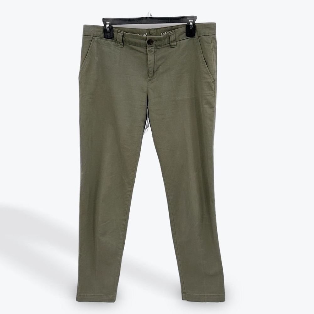 GAP Khakis by GAP Broken In Straight Women's Olive Green Size 08 Pants